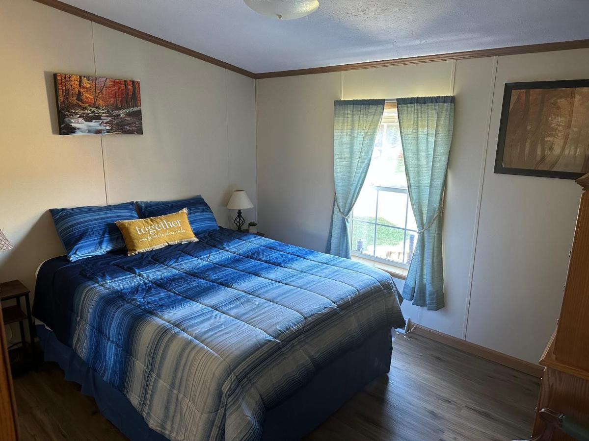 Spacious Cozy Getaway ! King Bed, Game Room, Out Door Patio Cairo Exteriör bild